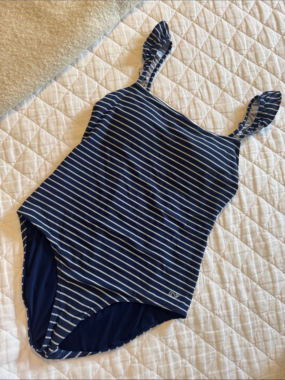 Vineyard Vines Navy Stripe One-Piece Swimsuit - Classic Nautical Style, size M